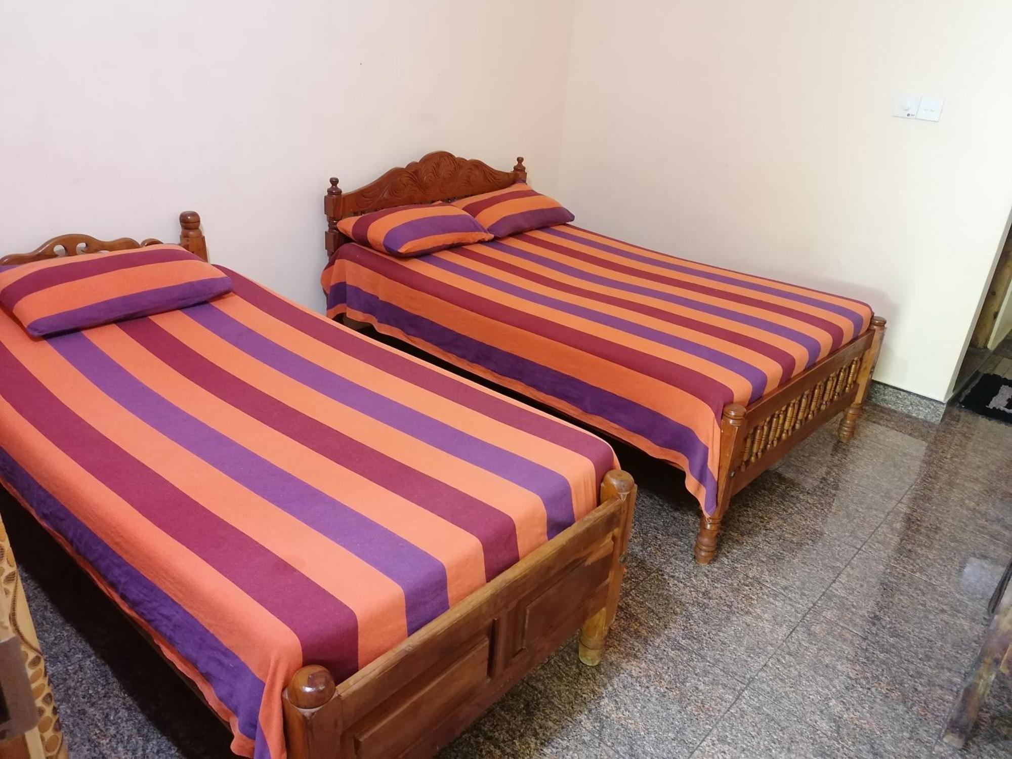 Naaval Beach Villa & Rooms Batticaloa ภายนอก รูปภาพ